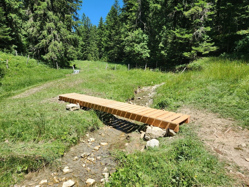 Des sentiers entretenus & balisés : partez à travers les itinéraires & prenez le temps de savourer les paysages.