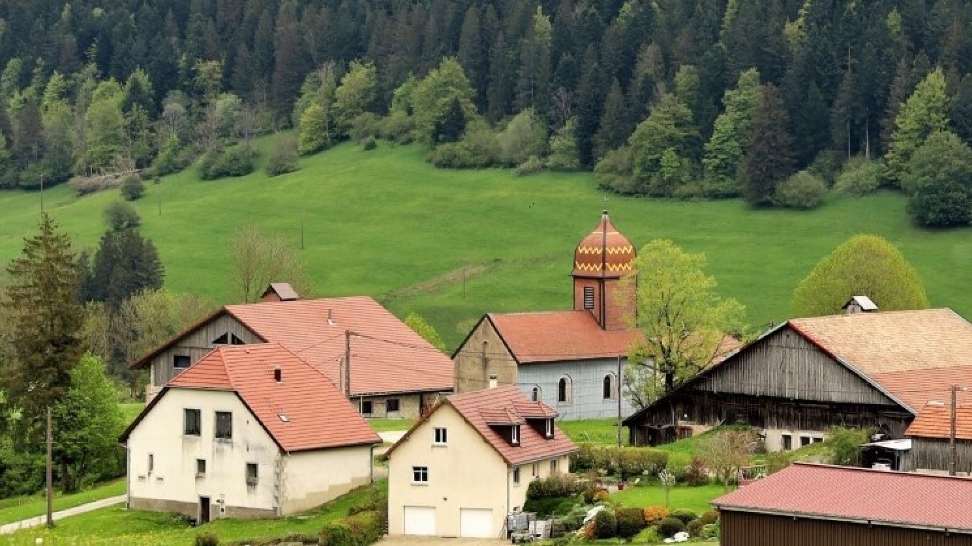 Montflovin une commune authentique et dynamique